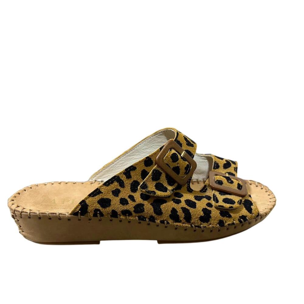 NEW LAPLUME women's jen sandals in sand/ leopard